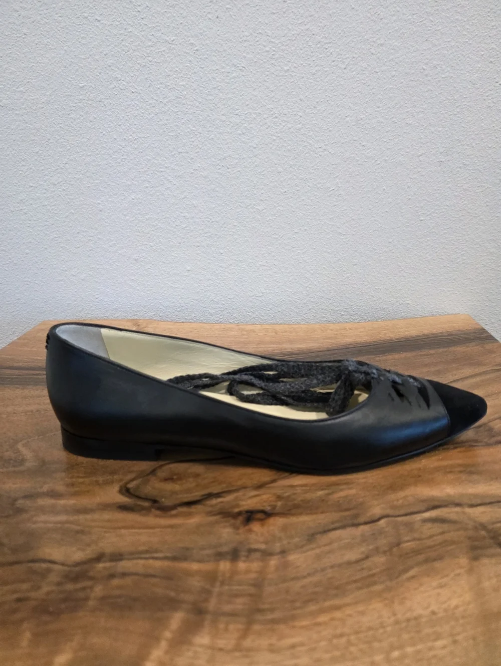 Sarah Flint Lily Ankle Tie Black Leather Flats -NWOT